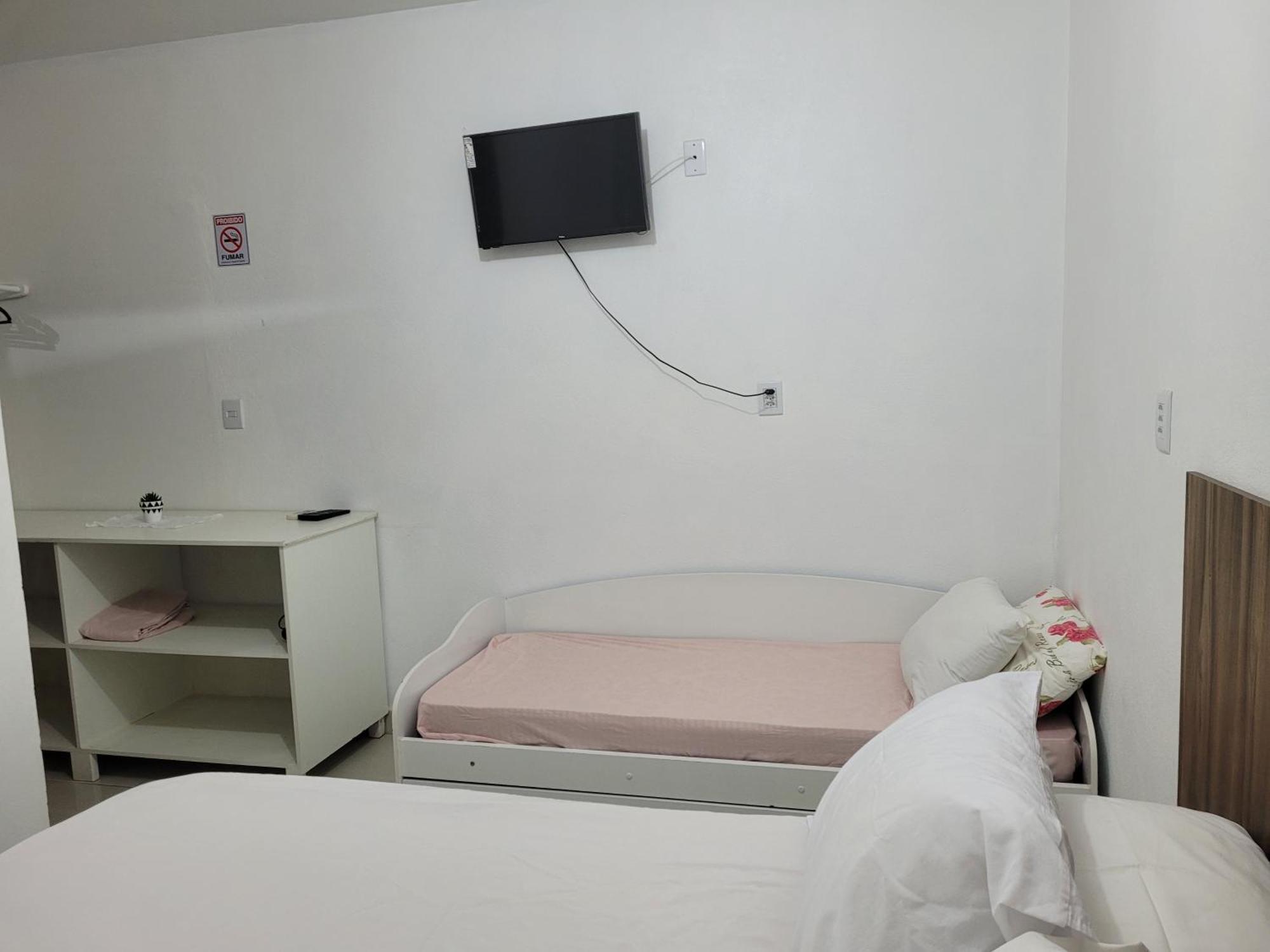 Vo Paulina Apartamentos Penha  Exteriör bild