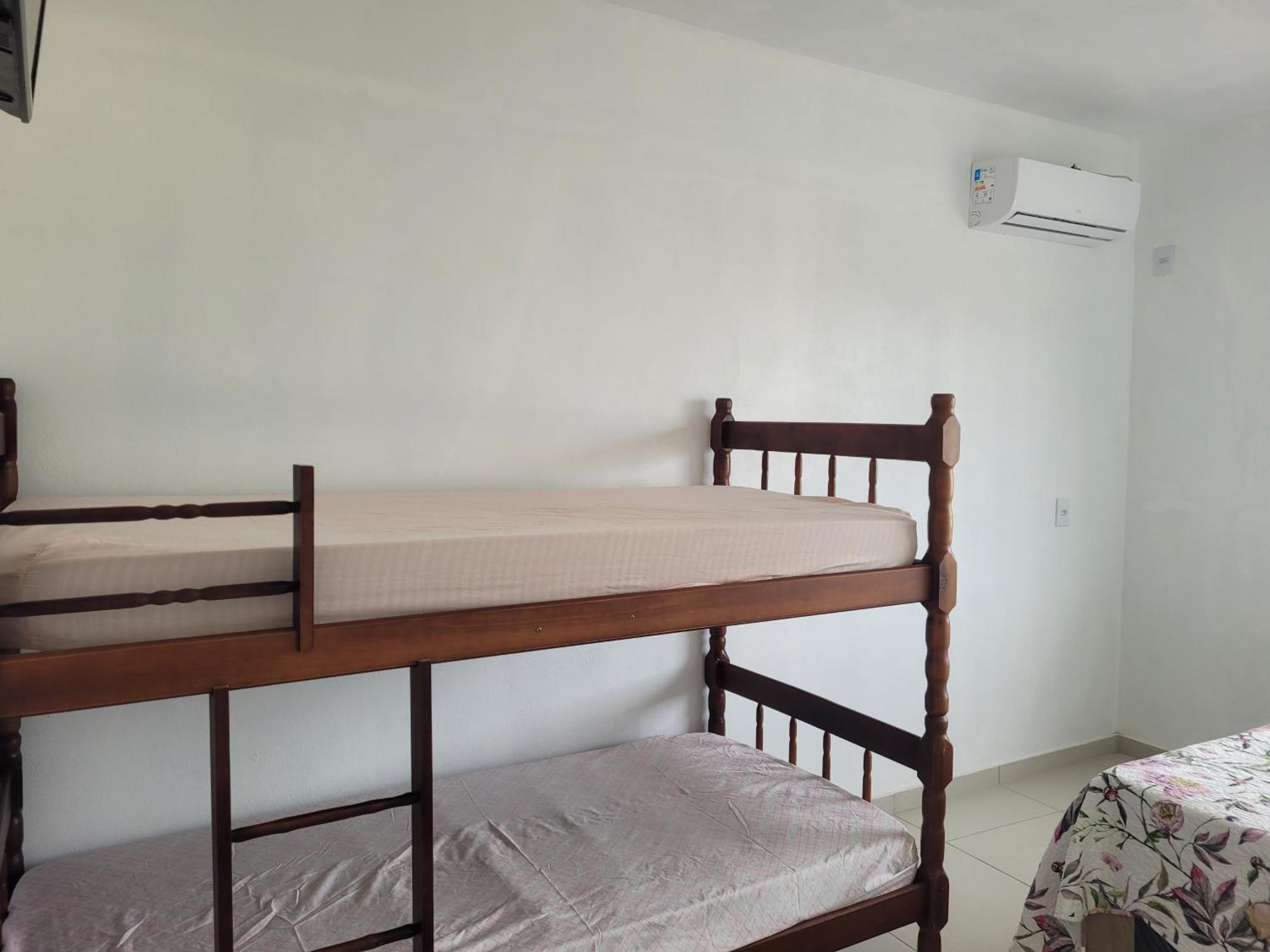 Vo Paulina Apartamentos Penha  Exteriör bild